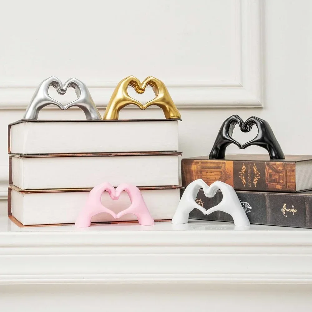 Small Shiny Pink Heart Hands Sculpture Decor for Living Room Bedroom Bookshelf